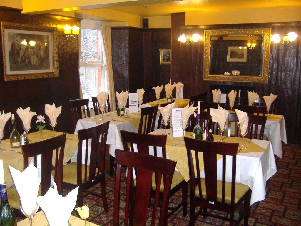 The Tavistock Arms Hotel Gunnislake Εξωτερικό φωτογραφία